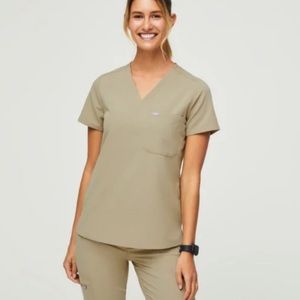 Catarina figs scrub top xs never worn